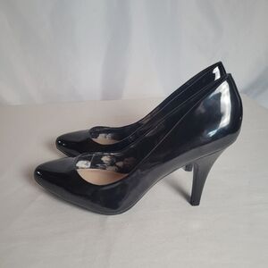 Fergalicious By Fergie Black Patent Leather Pumps Size Est 8 Read